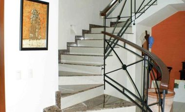 CASA EN VENTA EN CANCÚN, QUINTANA ROO, RESIDENCIAL VILLA MAGNA, ALBERCA PROPIA, RECÁMARA EN PLANTA BAJA