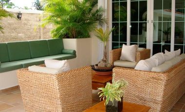 CASA EN VENTA EN CANCÚN, QUINTANA ROO, RESIDENCIAL VILLA MAGNA, ALBERCA PROPIA, RECÁMARA EN PLANTA BAJA