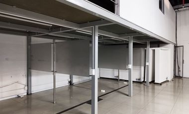 PR19176 Local en arriendo en el sector Aves Maria