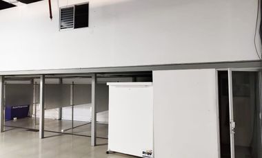 PR19176 Local en arriendo en el sector Aves Maria