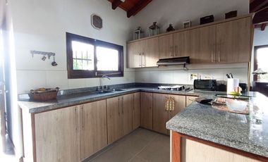 PR18957 Casa Amoblada en arriendo en el sector La Ceja