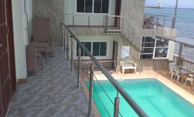 Ocean Breeze Resort