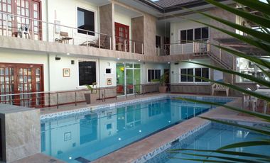 Ocean Breeze Resort