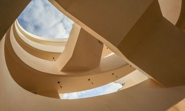 Departamentos de lujo en la nueva zona comercial