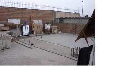 VENTA DE LOCAL INDUSTRIAL EN AV ARICA