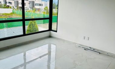 Casa en Venta en “La Escondida Residencial” en Ocoyoacac, Estado de México.