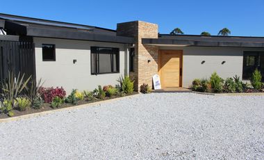 Beautiful Home in Gated Residential Community - Surrounded by Mountian Views