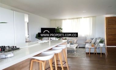 Casa en Arriendo Alto de las Palmas Envigado