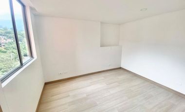 PR18620 Apartamento en arriendo en el sector Camino Verde