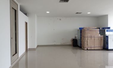 Oficina en arriendo en Alto Prado.