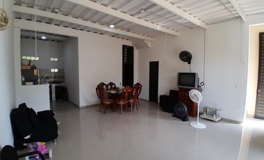 Excelente casa en Urb. Parador de Nariño