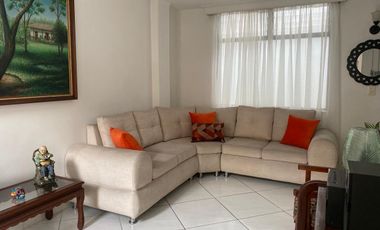 Apartamento en venta en Almeria, Medellín