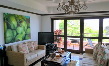 Departamento con terraza amplia y vista a la bahía Pichilingue