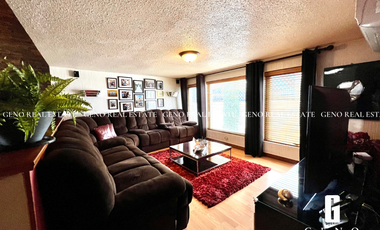 CASA EN VENTA FRENTE A PARQUE CON AREA SOCIAL CERRADA Y JARDIN AMPLIO