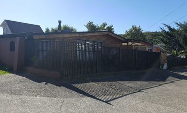 CASA, VILLA CHAMIZA/REGIMIENTO   PUERTO MONTT