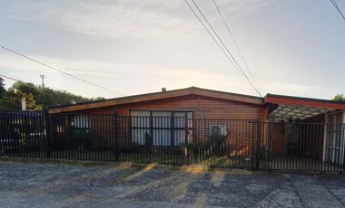 CASA, VILLA CHAMIZA/REGIMIENTO   PUERTO MONTT