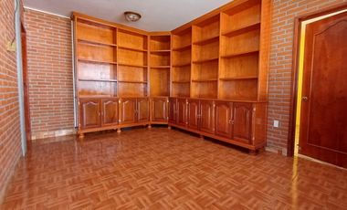 AMPLIA CASA EN VENTA, ATLIXCO PUEBLA.