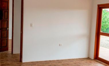 LINDA CASA DE CAMPO CON PRECIOSA ÁREA VERDE y ÁRBOLES FRUTALES 🔆🏡