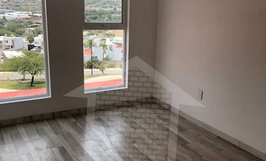 CASA EN PEDREGAL DE SCHOENSTATT CON ROOF TOP, JARDIN Y ESPECTACULAR SALA DE JUEGOS O DE TV