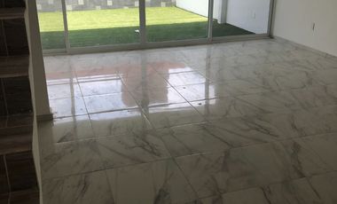 CASA EN PEDREGAL DE SCHOENSTATT CON ROOF TOP, JARDIN Y ESPECTACULAR SALA DE JUEGOS O DE TV
