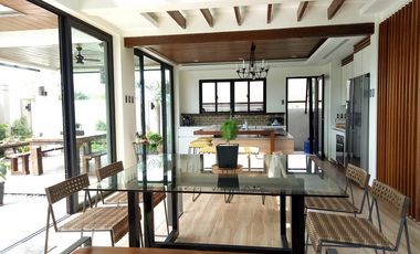 BALI MANSIONS DREAM HOME 6Br with pool Across the park TCP 50M nego