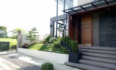 BALI MANSIONS DREAM HOME 6Br with pool Across the park TCP 50M nego