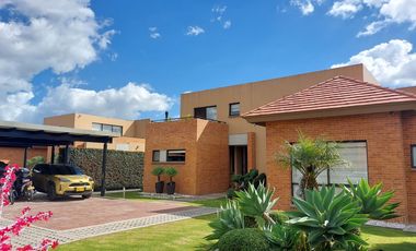 Venta de casa campestre en hacienda fontanar chia cundinamarca