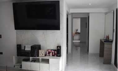 ARRIENDO CASA BARRIO BLANCO  MEDIANERA PARA EMPRESA