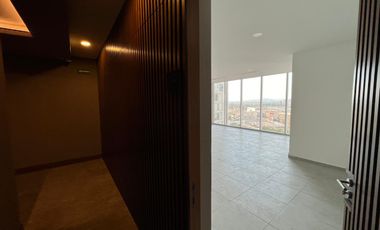 OFICINA EN RENTA ACONDICIONADA TORRE PLATEA ANGELOPOLIS PISO 10 140 M2