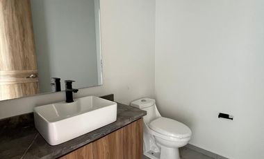 OFICINA EN RENTA ACONDICIONADA TORRE PLATEA ANGELOPOLIS PISO 10 140 M2