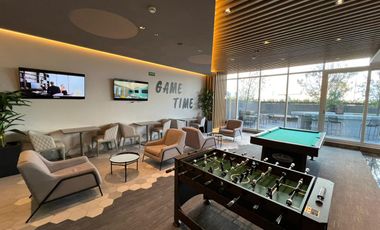 OFICINA EN RENTA ACONDICIONADA TORRE PLATEA ANGELOPOLIS PISO 10 140 M2