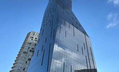 OFICINA EN RENTA ACONDICIONADA TORRE PLATEA ANGELOPOLIS PISO 10 140 M2