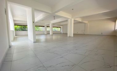 EDIFICIO MUY BIEN UBICADO LISTO PARA INSTALARSE