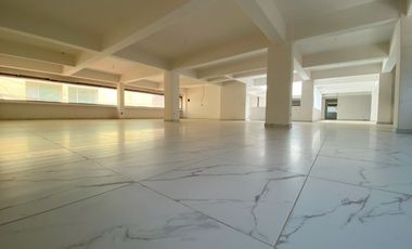 EDIFICIO MUY BIEN UBICADO LISTO PARA INSTALARSE
