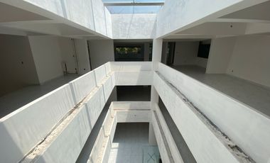 EDIFICIO MUY BIEN UBICADO LISTO PARA INSTALARSE