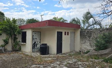 TERRENO BARDEADO Y CON ASFALTO EN IZAMAL.