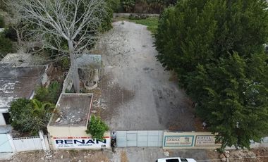 TERRENO BARDEADO Y CON ASFALTO EN IZAMAL.