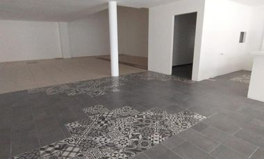 LOCAL COMERCIAL EN RENTA PLAZA SANTA ANA | ARLETTE FLORES