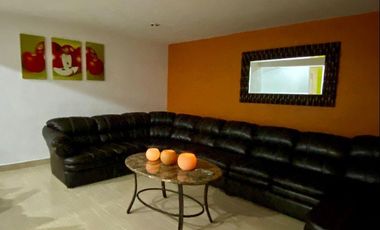 CASA EN VENTA, CON EXCELENTE UBICACIÓN.