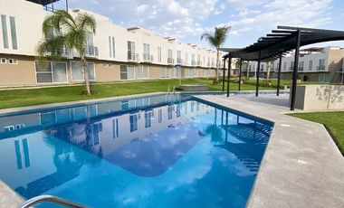 Venta de casa con alberca a una hora de Jonatepec
