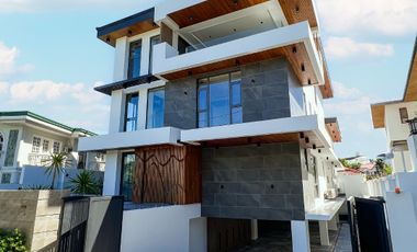 Spacious Ultra-Modern Mansion in Ayala Alabang FOR SALE!