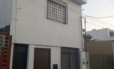 Casa en Venta Col. Lomas de Santa Cecilia, Monterrey