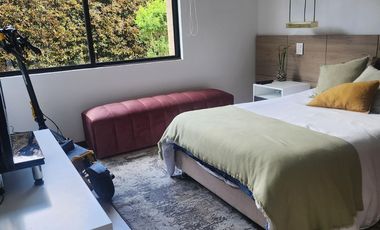 VENDO CASA  CONDOMINIO, COTA DOS PISOS DIVINA, 215 METROS, LOTE 750 METROS, 5 HABITACIONES, 6 BAÑOS, 1 ESTUDIO, ESTRATO5, NO PERMUTAS, LA CASA ESTA LI