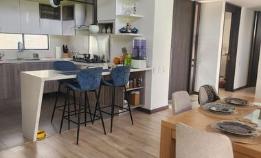 VENDO CASA  CONDOMINIO, COTA DOS PISOS DIVINA, 215 METROS, LOTE 750 METROS, 5 HABITACIONES, 6 BAÑOS, 1 ESTUDIO, ESTRATO5, NO PERMUTAS, LA CASA ESTA LI