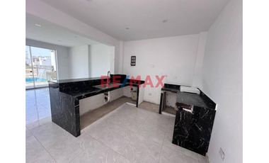 Cerro Azul - Venta De Casa De Playa