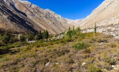 Terreno de 2.2 hectáreas en Cochiguaz, Valle del Elqui. $280 millones