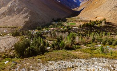 Terreno de 2.2 hectáreas en Cochiguaz, Valle del Elqui. $280 millones