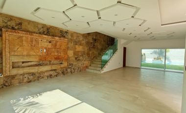 CASA EN VENTA EN FRACCIONAMIENTO LOMAS DE COCOYOC, MORELOS