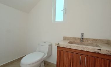 CASA EN VENTA EN FRACCIONAMIENTO LOMAS DE COCOYOC, MORELOS