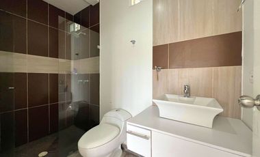 FINCA EN VENTA, MARINILLA VIA EL PEÑOL ANTIOQUIA.